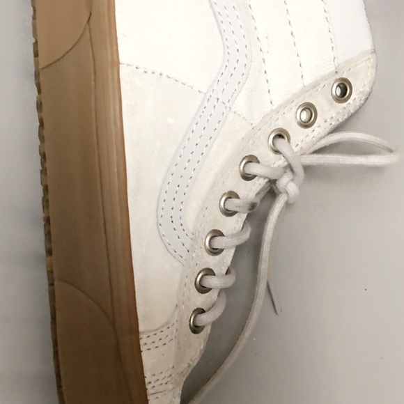 Reflective Vans - Picture 4 of 4